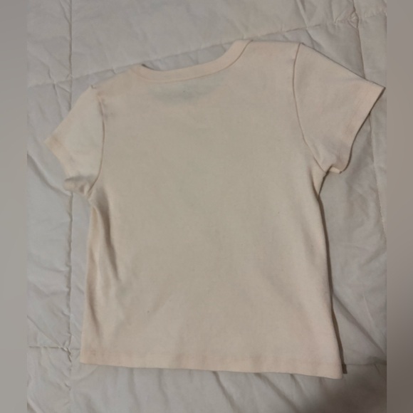 Brandy Melville Teddy Cropped Tee - Picture 4 of 4
